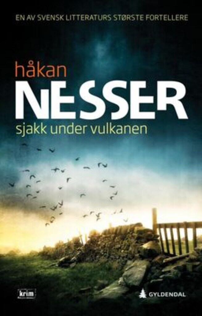 Forside til boka "Sjakk under vulkanen" av Håkan Nesser. Fugler som flyr på mørk himmel.